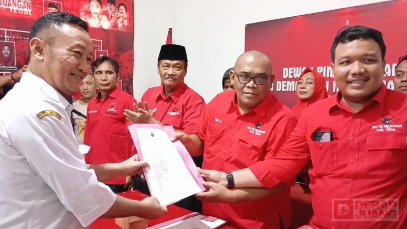 Ketua PA GMNI Tegal Ambil Formulir Daftar Calon Bupati di DPC PDI Perjuangan&nbsp;Tegal