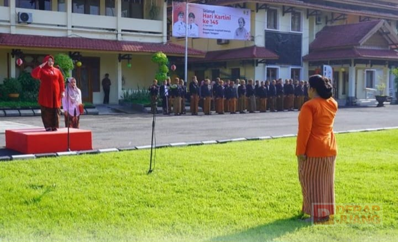 Bupati Yuni Pimpin Langsung Peringatan Hari Kartini