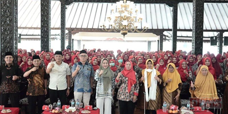 Halal Bihalal IBI Purbalingga, Bupati Tiwi Komitmen Entaskan Bidan Honorer