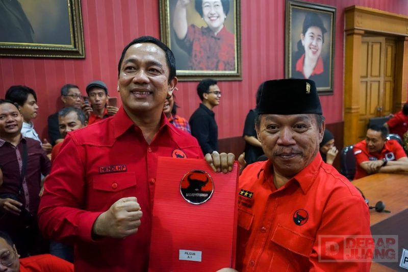 Mantan Wali Kota Semarang, Hendi Mengembalikan Formulir Calon Gubernur
