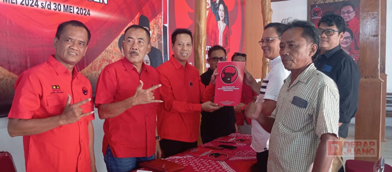Melalui Utusan Mas Bowo, Indro Suharno Ambil Formulir Pendaftaran Calon Bupati Sragen
