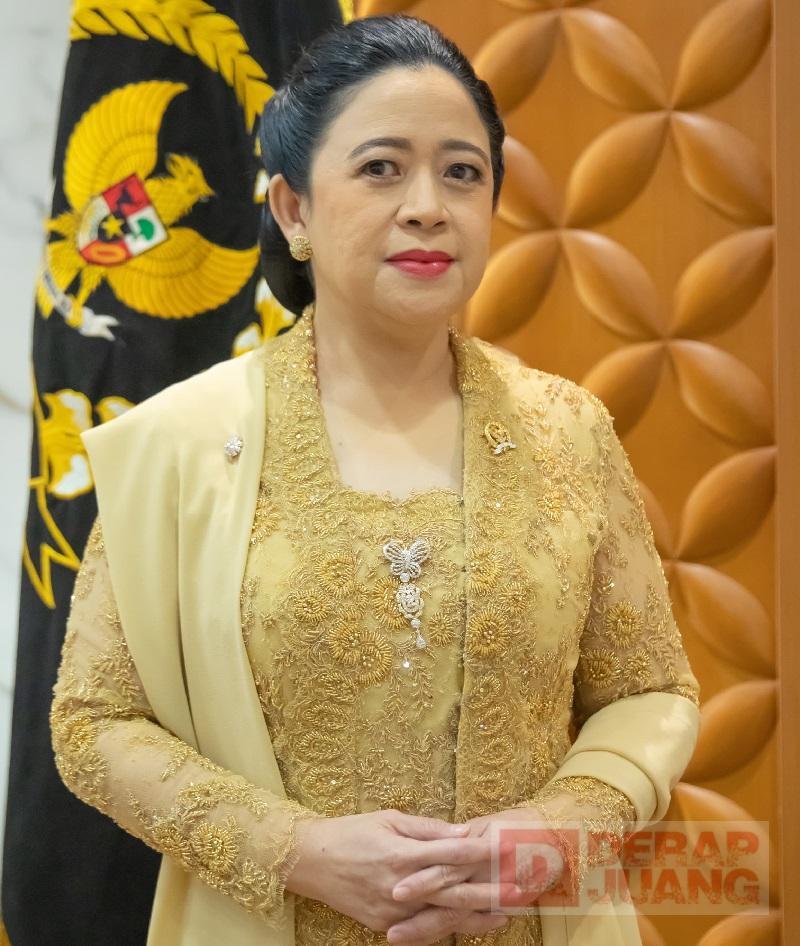 Mbak Puan Kenakan Kebaya Emas Buatan Didiet Maulana saat Pimpin Sidang Tahunan MPR RI